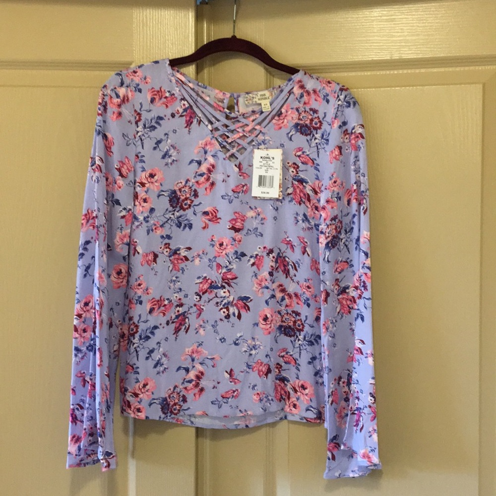 Pink Republic - floral long sleeved top